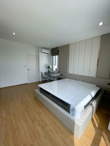 Pleno Sukhumvit-Bangna 3, Samut Prakan, 78 Bangna-Trad Road, Bang Kaeo, Bang Plee, Samut Prakan, 3 Bedrooms, 145 sqm, Townhouse For Rent, by Agent Pla, 500220870 - DDproperty.com