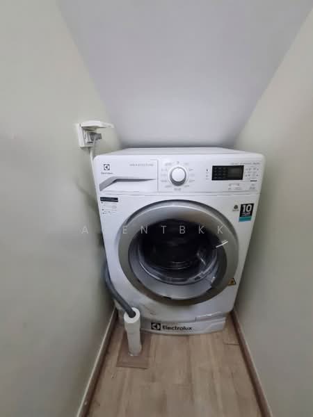 IDEO New Rama 9, Bangkok, 7 Ramkhamhaeng Road, Hua Mak, Bang Kapi, Bangkok, 1 Bedroom, 37 sqm, Condo For Rent, by Agentbkk, 500220875 - DDproperty.com