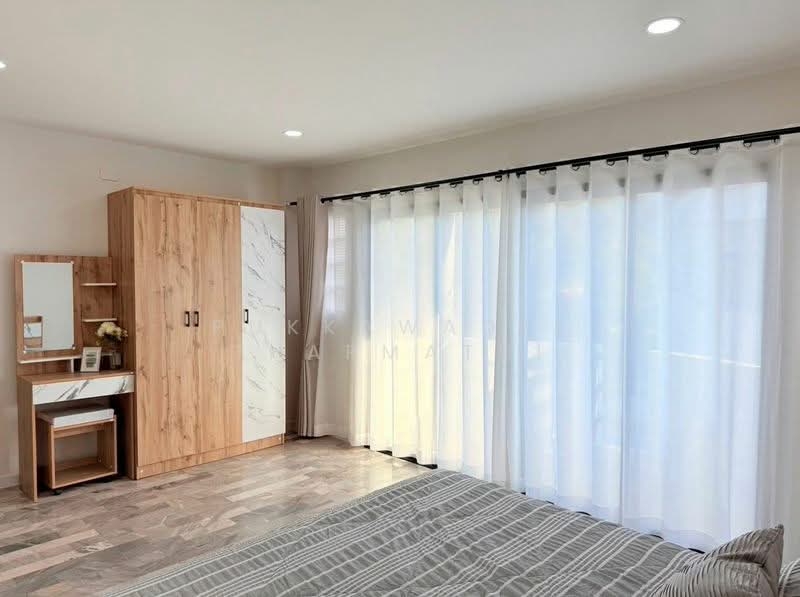 Permsiri Village, Chon Buri (Pattaya), Nong Pru, Bang Lamung (Pattaya), Chon Buri (Pattaya), 3 Bedrooms, 80 sqm, Townhouse For Sale, by Pukkawadee Thapmathi, 500220881 - DDproperty.com