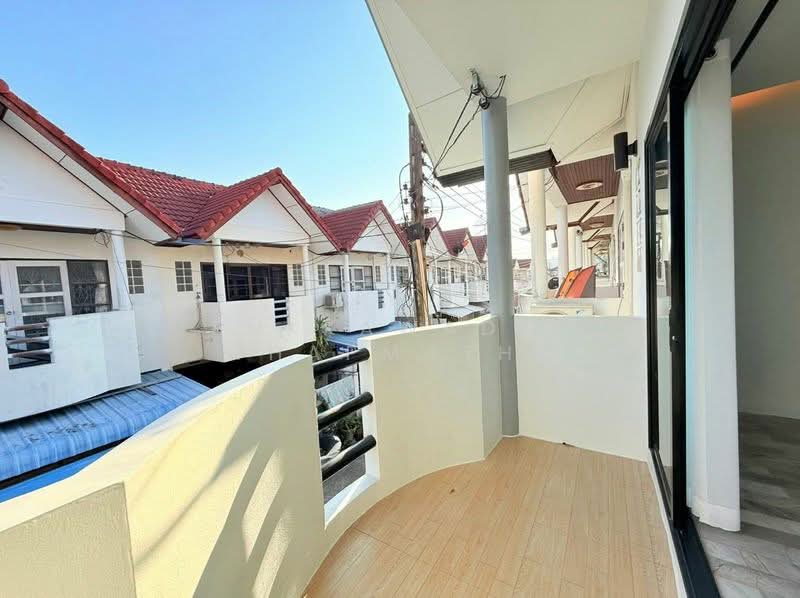 Permsiri Village, Chon Buri (Pattaya), Nong Pru, Bang Lamung (Pattaya), Chon Buri (Pattaya), 3 Bedrooms, 80 sqm, Townhouse For Sale, by Pukkawadee Thapmathi, 500220881 - DDproperty.com
