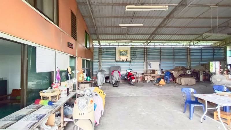 ที่ดิน + สิ่งปลูกสร้าง 1 ไร่ 100 ตร.ว. ถนนบ้านกล้วย-ไทรน้อย ใกล้วัดมะสง, นนทบุรี, ถนนเรียบคลองตาชม, ทวีวัฒนา, ไทรน้อย, นนทบุรี, 2,000 ตร.ม., ที่ดิน ขาย, โดย คุณ ธรรมธัส แก้วศรีพจน์ (ซันนี่), 500220906 - DDproperty.com