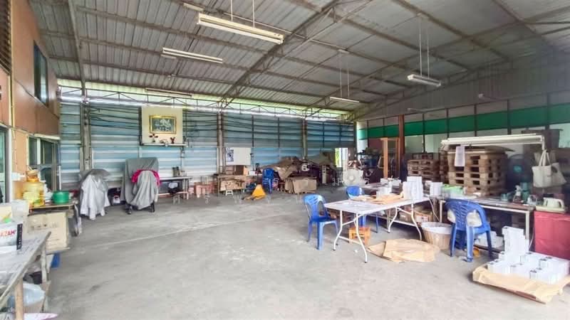 ที่ดิน + สิ่งปลูกสร้าง 1 ไร่ 100 ตร.ว. ถนนบ้านกล้วย-ไทรน้อย ใกล้วัดมะสง, Nonthaburi, ถนนเรียบคลองตาชม, Thawi Watthana, Sai Noi, Nonthaburi, , 2,000 sqm, Land For Sale, by คุณ ธรรมธัส แก้วศรีพจน์ (ซันนี่), 500220906 - DDproperty.com