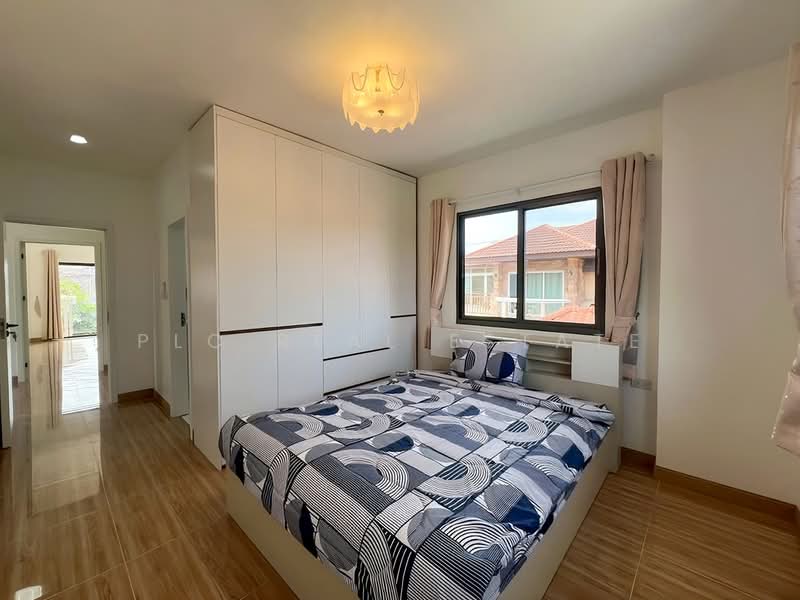 4 Bedroom Pool Villa for Sale in Chaiyapruek Pattaya, Chon Buri (Pattaya), Bang Lamung, Bang Lamung (Pattaya), Chon Buri (Pattaya), 4 Bedrooms, 396 sqm, Villa For Sale, by PLC Real Estate, 500220910 - DDproperty.com