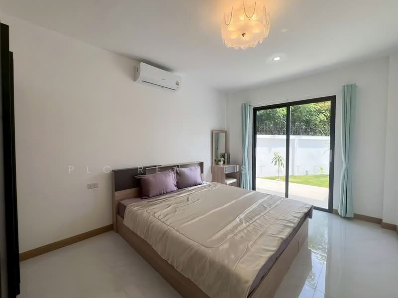 4 Bedroom Pool Villa for Sale in Chaiyapruek Pattaya, Chon Buri (Pattaya), Bang Lamung, Bang Lamung (Pattaya), Chon Buri (Pattaya), 4 Bedrooms, 396 sqm, Villa For Sale, by PLC Real Estate, 500220910 - DDproperty.com