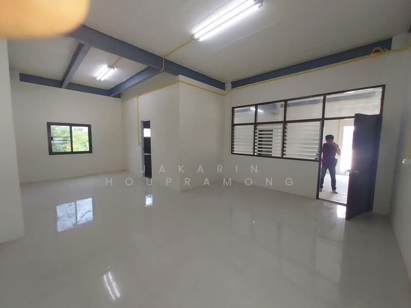 ให้เช่าโกดัง พุทธบูชา พระราม 2 จอมทอง กรุงเทพ 1870 ตรม, Bangkok, Bangmot, Chom Thong, Bangkok, , 1,870 sqm, Warehouse/Factory For Rent, by Jakarin Houpramong, 500220923 - DDproperty.com