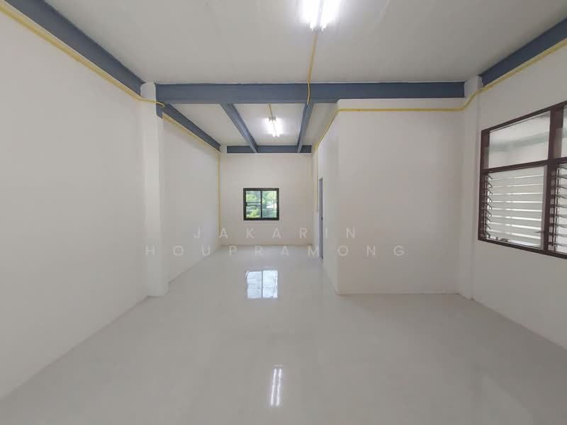 ให้เช่าโกดัง พุทธบูชา พระราม 2 จอมทอง กรุงเทพ 1870 ตรม, Bangkok, Bangmot, Chom Thong, Bangkok, , 1,870 sqm, Warehouse/Factory For Rent, by Jakarin Houpramong, 500220923 - DDproperty.com