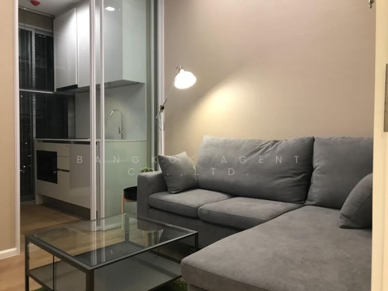 The Saint Residences Ladprao, Bangkok, 588 Vibhavadi-Rangsit Road, Jom Phon, Chatuchak, Bangkok, 1 Bedroom, 30 sqm, Condo For Rent, by Bangkok Agent Co.,Ltd., 500220952 - DDproperty.com