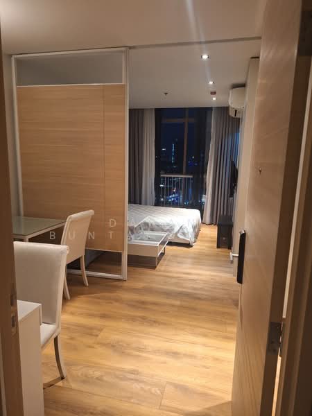 Park Origin Phrom Phong (Park 24), Bangkok, 68 Soi Sukhumvit 24, Khong Tan, Khlong Toei, Bangkok, Studio, 30 sqm, Condo For Rent, by Daran Buntakawinkul, 500220960 - DDproperty.com