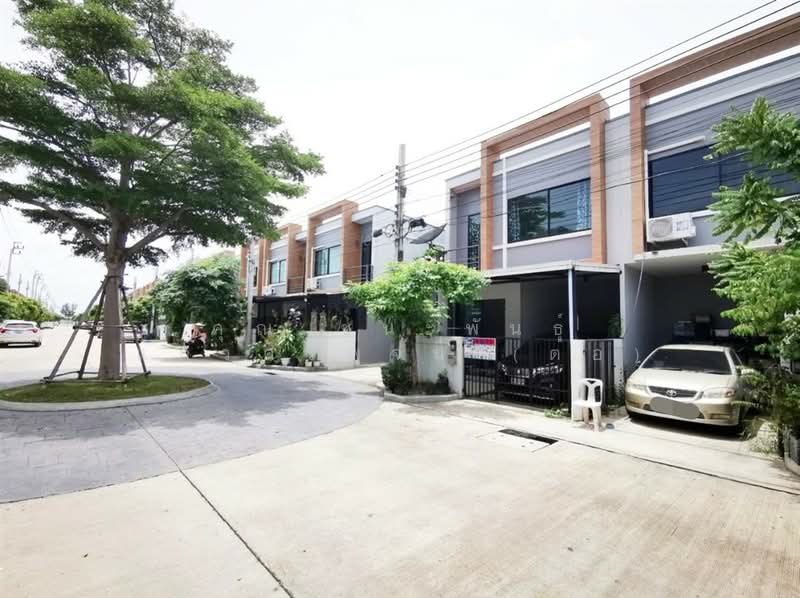 S Gate Chaengwattana-Kanjanapisek, Nonthaburi, Soi Imam Safi'i Road, Lahan, Bang Bua Thong, Nonthaburi, 3 Bedrooms, 100 sqm, Townhouse For Sale, by คุณ ชนะพันธุ์ แก้วศรีพจน์ (ต่อ), 500220984 - DDproperty.com