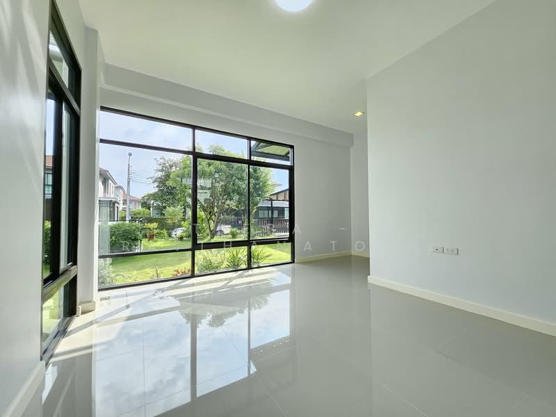 Manthana Rama 2-Thiantale, Bangkok, Bang Khun Thian-Chai Thale Road, Tha Kham, Bang Khun Thian, Bangkok, 6 Bedrooms, 292 sqm, Single Detached House For Rent, by TREBA - Ratthanatorn, 500220991 - DDproperty.com