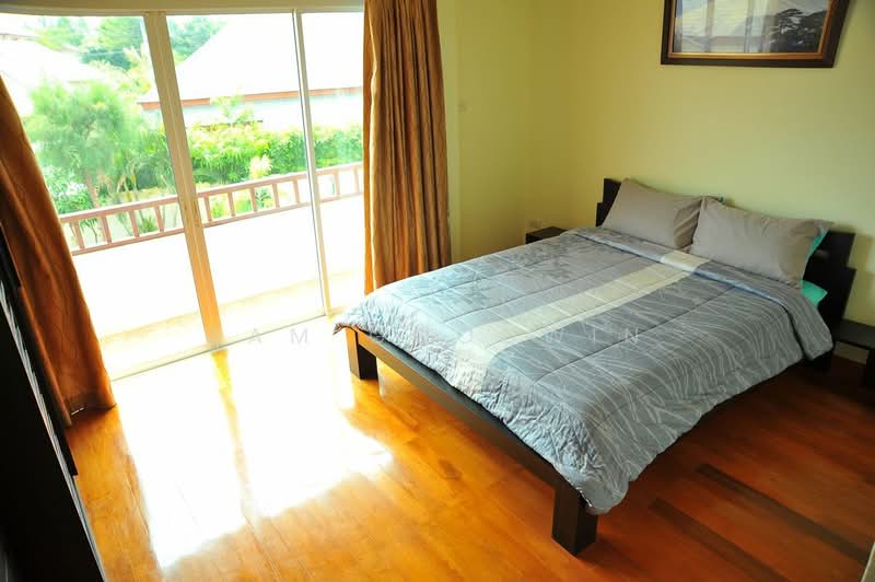 Baan Dusit Pattaya Lake, Chon Buri (Pattaya), Entrance Road, Huai Yai, Bang Lamung (Pattaya), Chon Buri (Pattaya), 4 Bedrooms, 260 sqm, Single Detached House For Sale, by Bam Goodwin, 500221011 - DDproperty.com