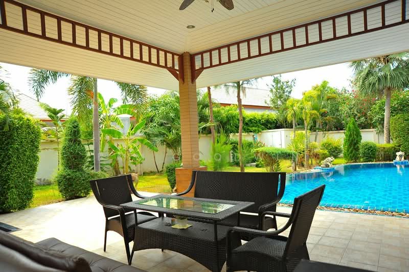 Baan Dusit Pattaya Lake, Chon Buri (Pattaya), Entrance Road, Huai Yai, Bang Lamung (Pattaya), Chon Buri (Pattaya), 4 Bedrooms, 260 sqm, Single Detached House For Sale, by Bam Goodwin, 500221011 - DDproperty.com