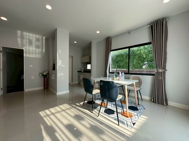 Setthasiri Wongwaen-Lamlukka, Pathum Thani, P.T.3004, Bung Kham Proi, Lam Luk Ka, Pathum Thani, 3 Bedrooms, 229 sqm, Single Detached House For Sale, by ภัทรนัน อิศรางกูร ณ อยุธยา, 500221023 - DDproperty.com