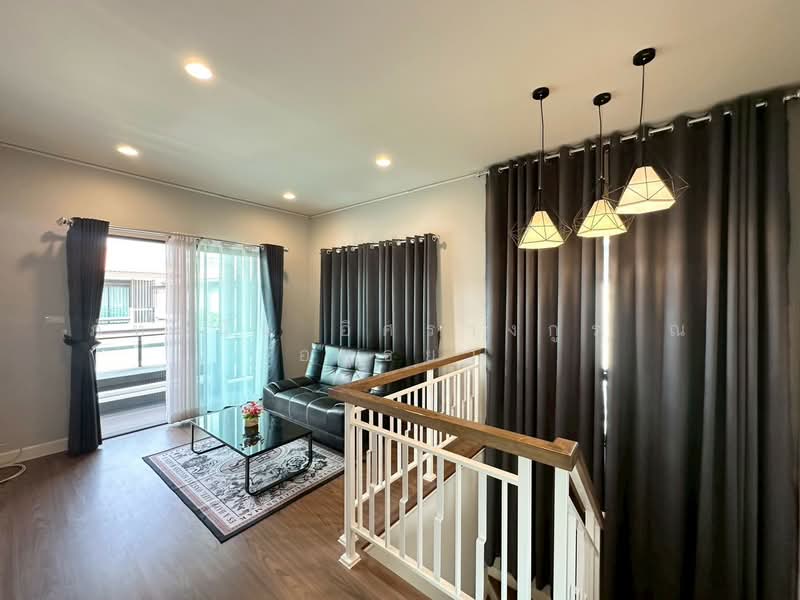 Setthasiri Wongwaen-Lamlukka, Pathum Thani, P.T.3004, Bung Kham Proi, Lam Luk Ka, Pathum Thani, 3 Bedrooms, 229 sqm, Single Detached House For Sale, by ภัทรนัน อิศรางกูร ณ อยุธยา, 500221023 - DDproperty.com