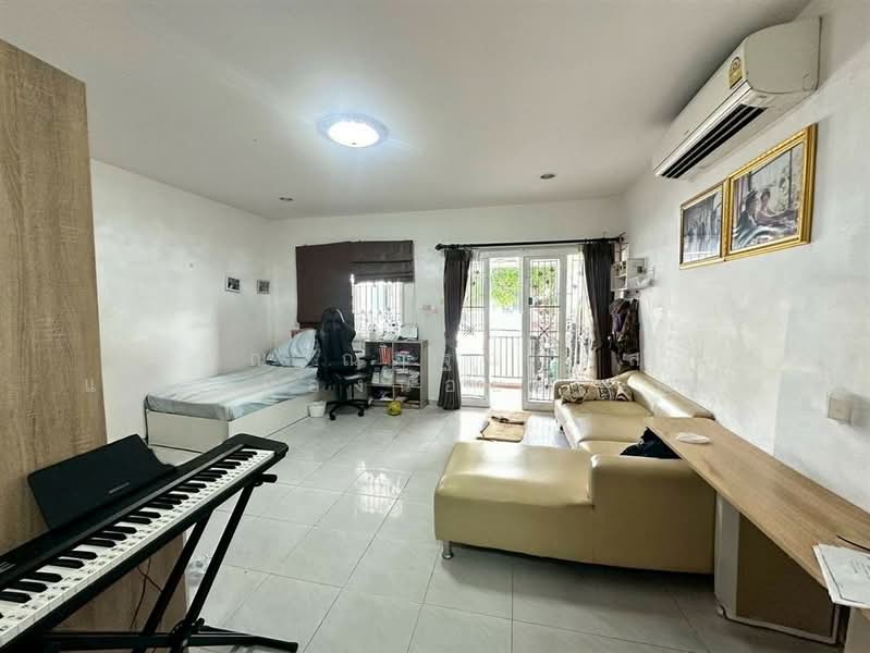 อยู่เจริญ5 (ลำลูกกา-คลอง4), Pathum Thani, ถนนลำลูกกา, Lat Sawai, Lam Luk Ka, Pathum Thani, 2 Bedrooms, 100 sqm, Townhouse For Sale, by คุณ ณัฏฐฌาภัส แก้วเมืองน้อย (เฌอ), 500221035 - DDproperty.com