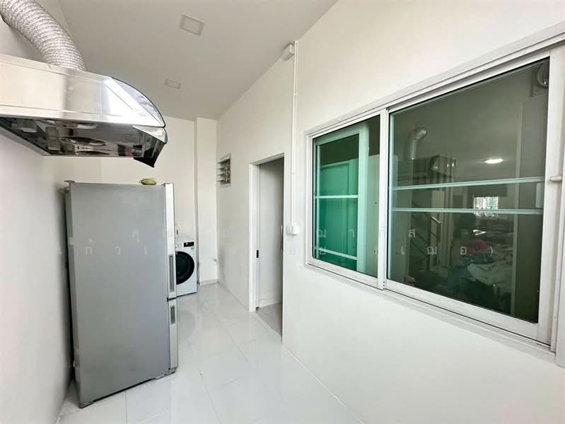อยู่เจริญ5 (ลำลูกกา-คลอง4), Pathum Thani, ถนนลำลูกกา, Lat Sawai, Lam Luk Ka, Pathum Thani, 2 Bedrooms, 100 sqm, Townhouse For Sale, by คุณ ณัฏฐฌาภัส แก้วเมืองน้อย (เฌอ), 500221035 - DDproperty.com
