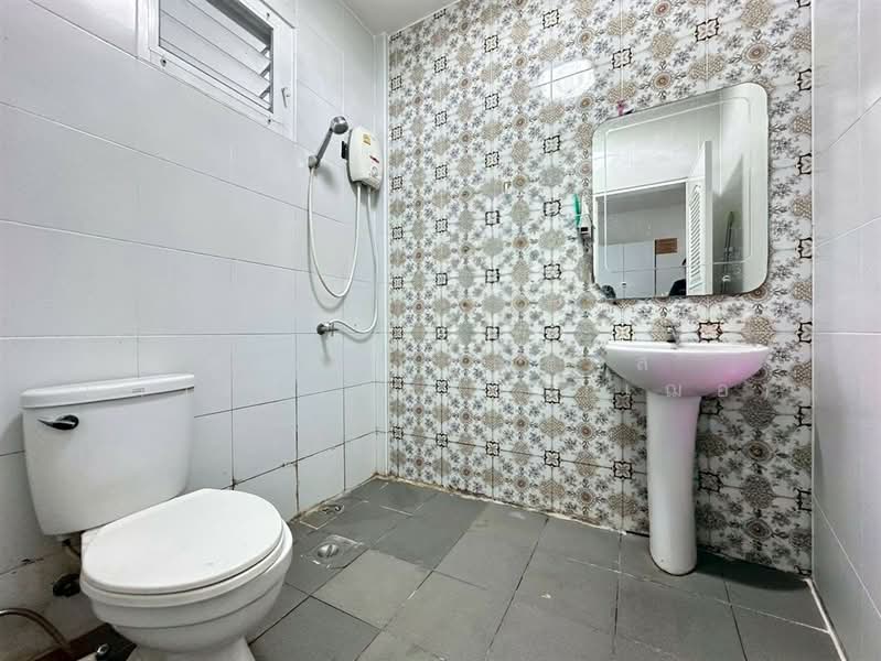 อยู่เจริญ5 (ลำลูกกา-คลอง4), Pathum Thani, ถนนลำลูกกา, Lat Sawai, Lam Luk Ka, Pathum Thani, 2 Bedrooms, 100 sqm, Townhouse For Sale, by คุณ ณัฏฐฌาภัส แก้วเมืองน้อย (เฌอ), 500221035 - DDproperty.com