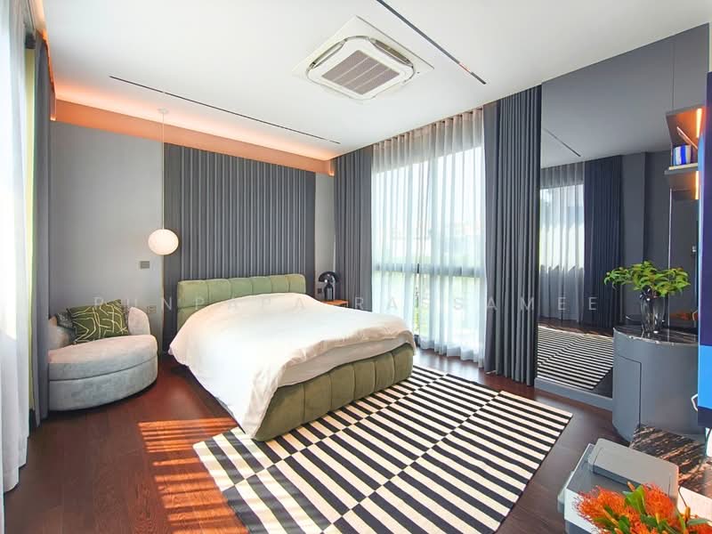 Grand Bangkok Boulevard Donmueang-Chaengwattana, Nonthaburi, Sao Thong Hin, Bang Yai, Nonthaburi, 4 Bedrooms, 450 sqm, Single Detached House For Sale, by Punpapa Rassamee, 500221036 - DDproperty.com