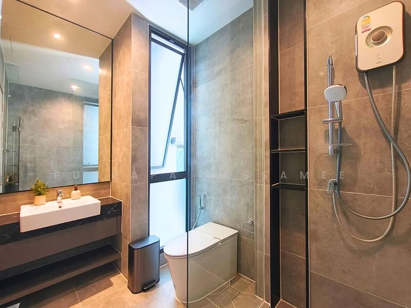 Grand Bangkok Boulevard Donmueang-Chaengwattana, Nonthaburi, Sao Thong Hin, Bang Yai, Nonthaburi, 4 Bedrooms, 450 sqm, Single Detached House For Sale, by Punpapa Rassamee, 500221036 - DDproperty.com