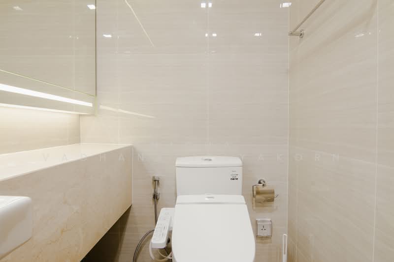 Noble BE33, Bangkok, 19 Soi Sukhumvit 33, Khlong Tan Nua, Watthana, Bangkok, 1 Bedroom, 44 sqm, Condo For Rent, by Nicha Vadhanasiriyakorn, 500221090 - DDproperty.com