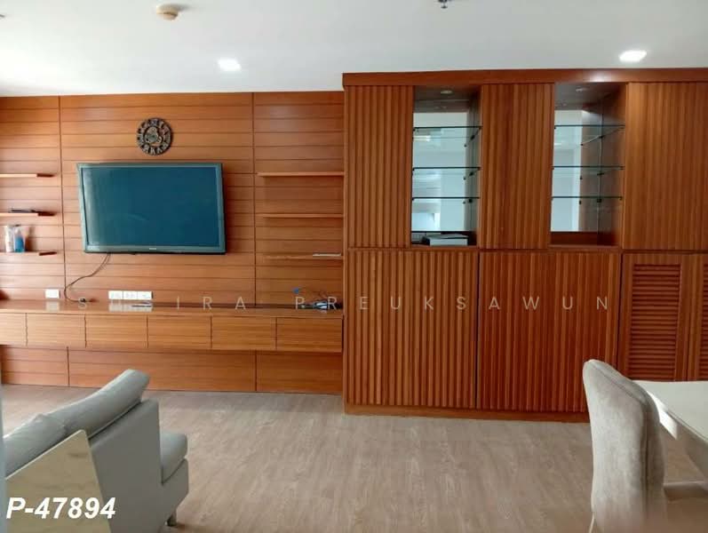 My Resort Bangkok, Bangkok, 1724 Petchaburi Road, Bang Kapi, Huai Khwang, Bangkok, 2 Bedrooms, 72 sqm, Condo For Rent, by Susira Preuksawun, 500221110 - DDproperty.com