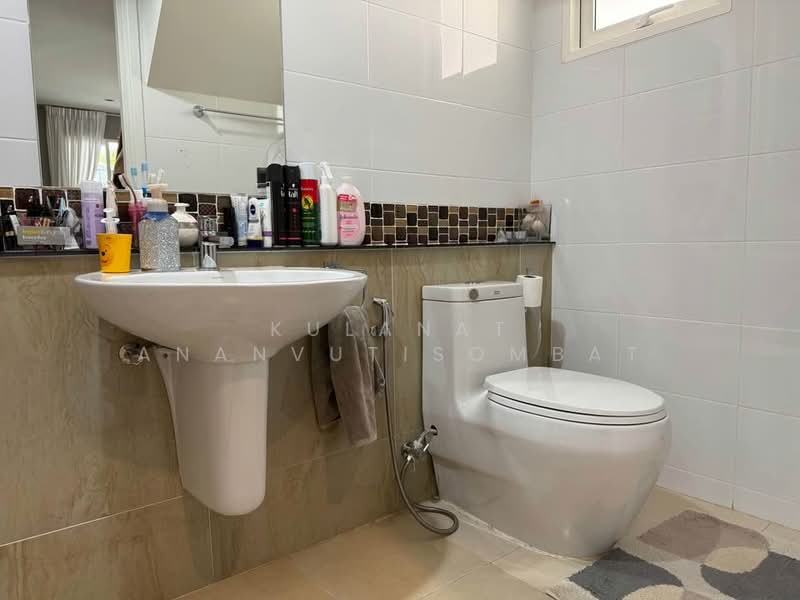 Golden Village Onnut-Pattanakan, Bangkok, Soi On Nut 65 Yak14, Prawet, Prawet, Bangkok, 4 Bedrooms, 150 sqm, Single Detached House For Sale, by Kulanat Ananvutisombat, 500221118 - DDproperty.com