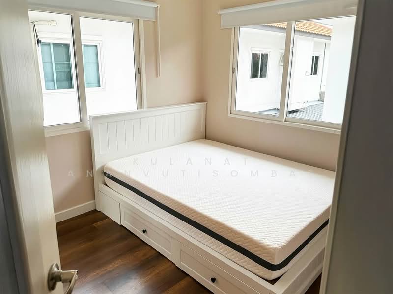 Golden Village Onnut-Pattanakan, Bangkok, Soi On Nut 65 Yak14, Prawet, Prawet, Bangkok, 4 Bedrooms, 150 sqm, Single Detached House For Sale, by Kulanat Ananvutisombat, 500221118 - DDproperty.com