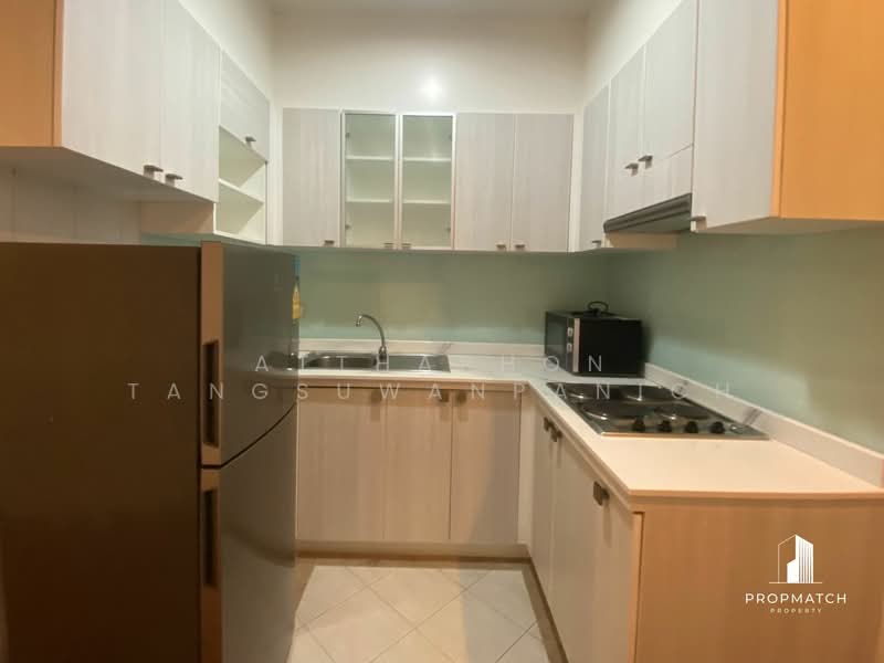 Baan Siri Sathorn Yenakard, Bangkok, Yenakat, Thung Maha Mek, Sathon, Bangkok, 2 Bedrooms, 71 sqm, Condo For Sale, by Atthaphon Tangsuwanpanich, 500221132 - DDproperty.com