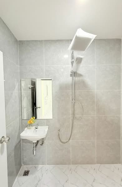 ทาวน์เฮาส์ เนินพลับหวาน พัทยาตะวันออก ขาย 2 ห้องนอน ใกล้โรงเรียนสว่างบริบูรณ์, ชลบุรี, บางละมุง, บางละมุง, ชลบุรี, 96 ตร.ม., ทาวน์เฮ้าส์ ขาย, โดย PLC Real Estate, 500221163 - DDproperty.com