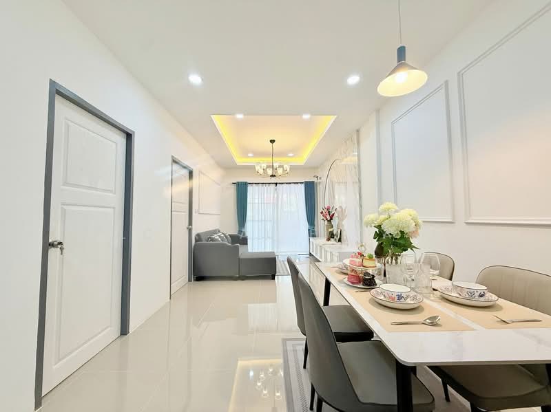 2 Bedroom Townhouse for Sale East Pattaya, Chon Buri (Pattaya), Bang Lamung, Bang Lamung (Pattaya), Chon Buri (Pattaya), 2 Bedrooms, 96 sqm, Townhouse For Sale, by PLC Real Estate, 500221163 - DDproperty.com