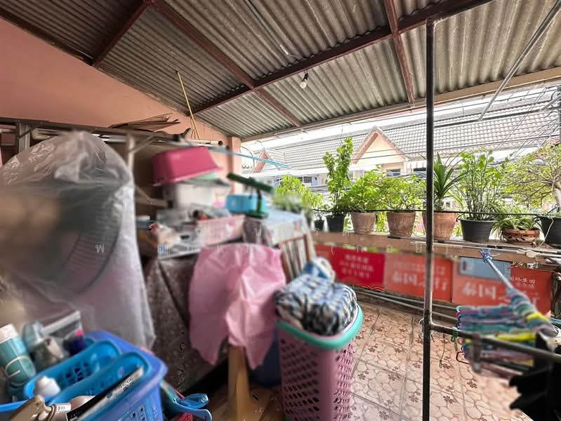 ทาวน์เฮ้าส์ 2 ชั้น 17 ตร.ว. ทาวน์เฮ้าส์ ซอยลาดพร้าววังหิน20 ถนนลาดพร้าว, กรุงเทพ, ถนนลาดพร้าว, ลาดพร้าว, ลาดพร้าว, กรุงเทพ, 90 ตร.ม., ทาวน์เฮ้าส์ ขาย, โดย คุณ ปารดา พลอยแดง (ก้อย), 500221212 - DDproperty.com