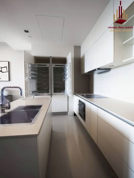 Q1 Sukhumvit, Bangkok, 1 Sukhumvit Road, Khlong Toei, Khlong Toei, Bangkok, 3 Bedrooms, 148 sqm, Condo For Rent, by JSA REAL ESTATE, 500221247 - DDproperty.com