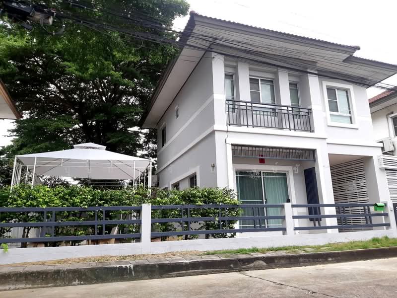 ทำเลซ.หทัยราษฎร์ 39 ม.พร้อมพัฒน์ 2 ให้เช่าบ้านแฝด 2 ชั้น บ้านสวย สะอาด น่าอยู่มาก, Bangkok, หทัยราษฎร์, Sam Wa Tawan Tok, Khlong Sam Wa, Bangkok, 3 Bedrooms, 150 sqm, Semi-Detached House (Twin House) For Rent, by บุษบา รัตนวงษ์ชัย, 500221252 - DDproperty.com