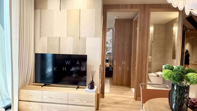 ขาย - Noble Emmerse Phrom Phong : โนเบิล เอ็มเมอร์ส พร้อมพงษ์, กรุงเทพ