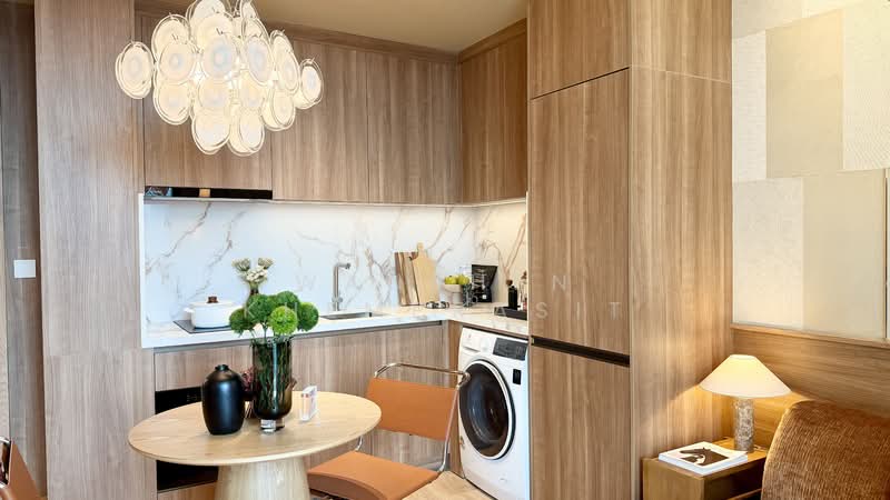 Noble Emmerse Phrom Phong, Bangkok, 643 Sukhumvit Road, Khong Tan, Khlong Toei, Bangkok, 1 Bedroom, 31 sqm, Condo For Sale, by Wanphen Khemprasit, 500221278 - DDproperty.com