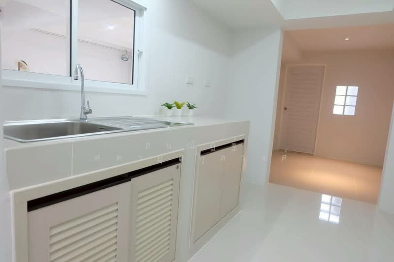บ้านปิ่นเจริญ3, Bangkok, Si Khan, Don Mueang, Bangkok, 2 Bedrooms, 120 sqm, Semi-Detached House (Twin House) For Sale, by ธนณัฎฐ์ ศตายุสกุลวงศ์, 500221296 - DDproperty.com