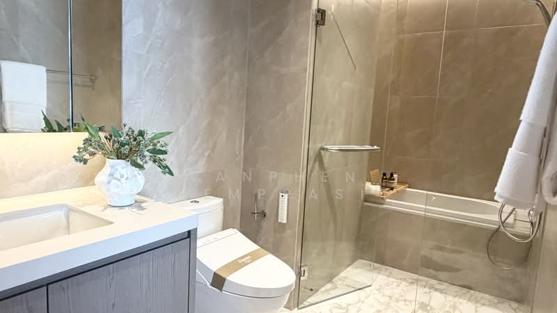 Noble Emmerse Phrom Phong, Bangkok, 643 Sukhumvit Road, Khong Tan, Khlong Toei, Bangkok, 3 Bedrooms, 99 sqm, Condo For Sale, by Wanphen Khemprasit, 500221298 - DDproperty.com