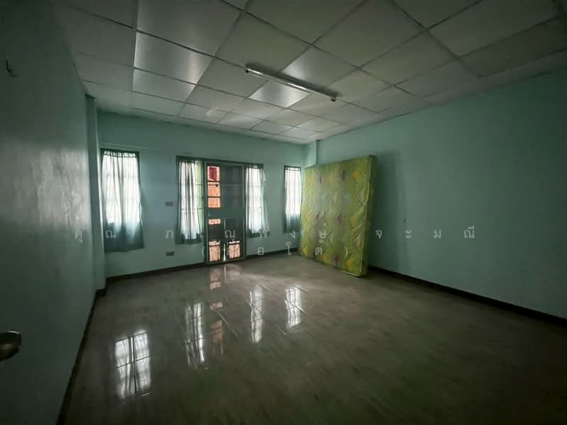 หมู่บ้านนวลผกา (Nuan Phaka) ตรงข้ามวัดนวลจันทร์ ซอยนวลจันทร์ 31, Bangkok, ถนนนวลจันทร์, Nuan Chan, Bueng Kum, Bangkok, 3 Bedrooms, 100 sqm, Townhouse For Sale, by คุณ ภาณุพงษ์ จะมณี (ออโต้), 500221304 - DDproperty.com