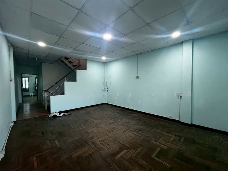 หมู่บ้านนวลผกา (Nuan Phaka) ตรงข้ามวัดนวลจันทร์ ซอยนวลจันทร์ 31, กรุงเทพ, ถนนนวลจันทร์, นวลจันทร์, บึงกุ่ม, กรุงเทพ, 100 ตร.ม., ทาวน์เฮ้าส์ ขาย, โดย คุณ ภาณุพงษ์ จะมณี (ออโต้), 500221304 - DDproperty.com