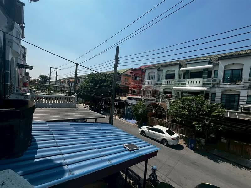 หมู่บ้านนวลผกา (Nuan Phaka) ตรงข้ามวัดนวลจันทร์ ซอยนวลจันทร์ 31, Bangkok, ถนนนวลจันทร์, Nuan Chan, Bueng Kum, Bangkok, 3 Bedrooms, 100 sqm, Townhouse For Sale, by คุณ ภาณุพงษ์ จะมณี (ออโต้), 500221304 - DDproperty.com