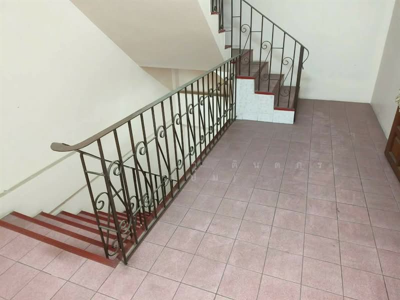 อาคารพาณิชย์ 4.5 ชั้น 87 ตร.ว. ใกล้เดอะมอลล์บางกะปิ ระหว่างซอยรามคำแหง64/3 และ66, Bangkok, ถนนรามคำแหง, Hua Mak, Bang Kapi, Bangkok, , 500 sqm, Shophouse For Sale, by คุณ ภาดา ตินตกร (แป๋ม), 500221375 - DDproperty.com