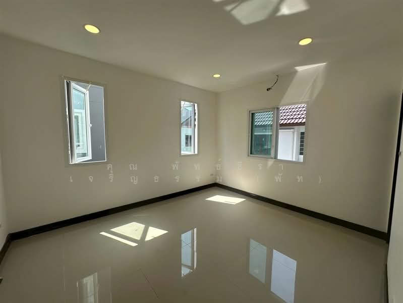 ดิ อิเธอโน่ หทัยราษฎร์ ( The Eterno Hathairat ), Bangkok, ถนนหทัยราษฎร์, Bang Chun, Khlong Sam Wa, Bangkok, 4 Bedrooms, 150 sqm, Townhouse For Sale, by คุณ พัทธ์ธีรา เจริญธรรม (พัท), 500221400 - DDproperty.com