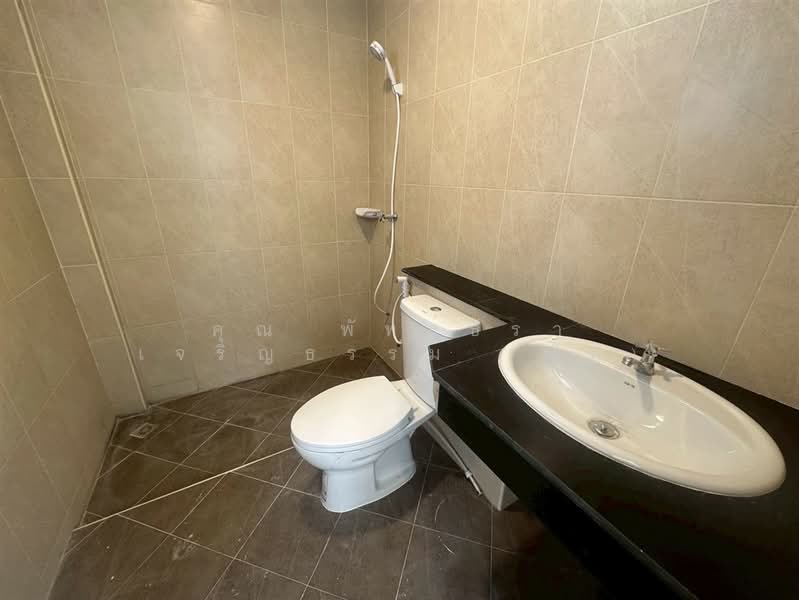 ดิ อิเธอโน่ หทัยราษฎร์ ( The Eterno Hathairat ), Bangkok, ถนนหทัยราษฎร์, Bang Chun, Khlong Sam Wa, Bangkok, 4 Bedrooms, 150 sqm, Townhouse For Sale, by คุณ พัทธ์ธีรา เจริญธรรม (พัท), 500221400 - DDproperty.com