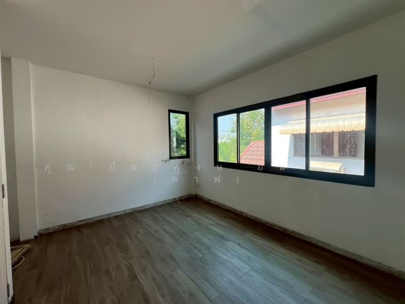 หมู่บ้านอาสาเฮ้าส์ ( Baan Asa House ), Pathum Thani, ถนนหมายเลข345, Bang Khu Wat, Muang Pathum Thani, Pathum Thani, 3 Bedrooms, 120 sqm, Townhouse For Sale, by คุณ ปิยะพงษ์ อินทโต (ต๊าฟ), 500221424 - DDproperty.com