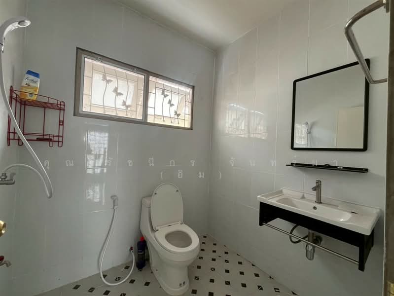 Pensiri Suwinthawong 25, Bangkok, Suwinthawong Road, Lam Phak Chi, Nong Chok, Bangkok, 3 Bedrooms, 180 sqm, Single Detached House For Sale, by คุณ รัชนีกร จันทร์มา (อิม), 500221457 - DDproperty.com