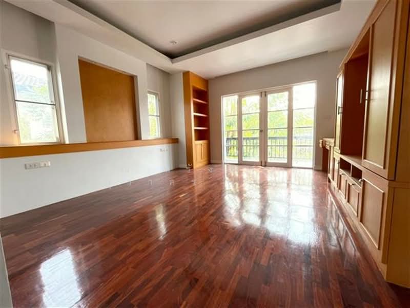 Manthana Pakkret-Somdej Phra Srinakarin Park, Nonthaburi, Bang Talat, Pak Kret, Nonthaburi, 3 Bedrooms, 350 sqm, Single Detached House For Sale, by คุณ นรังสรรค์ บุราคร (เจ), 500221465 - DDproperty.com