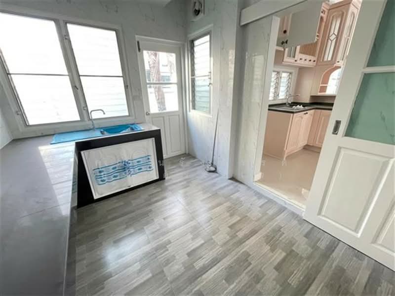 Manthana Pakkret-Somdej Phra Srinakarin Park, Nonthaburi, Bang Talat, Pak Kret, Nonthaburi, 3 Bedrooms, 350 sqm, Single Detached House For Sale, by คุณ นรังสรรค์ บุราคร (เจ), 500221465 - DDproperty.com