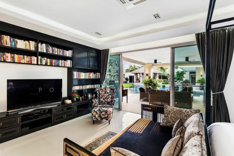 For Sale - Modern luxury pool villa near Mapbrachan lake, Chon Buri (Pattaya)