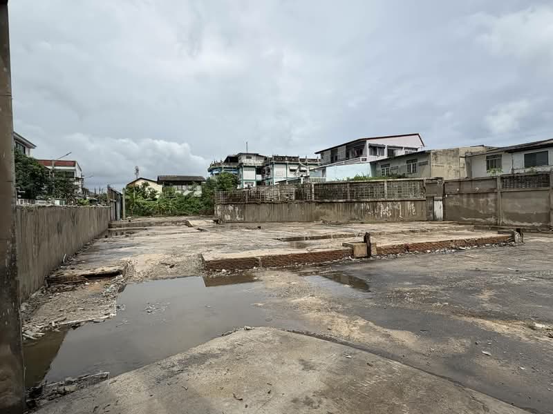 ขาย - ขายที่ดินใกล้ BTS สายลวด 247 ตร.วา ซอย 12 เกษมสมุทร 2 อ.เมืองสมุทรปราการ จ.สมุทรปราการ, สมุทรปราการ