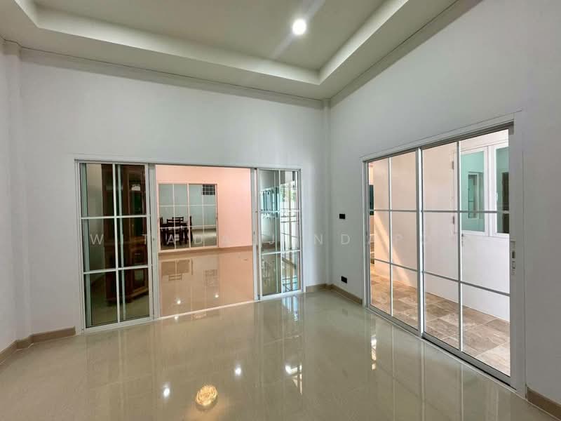 หมู่บ้านเอกศิริชัย, Phuket, Ratsada, Muang Phuket, Phuket, 4 Bedrooms, 352 sqm, Single Detached House For Sale, by Witada Jindapol, 500221685 - DDproperty.com